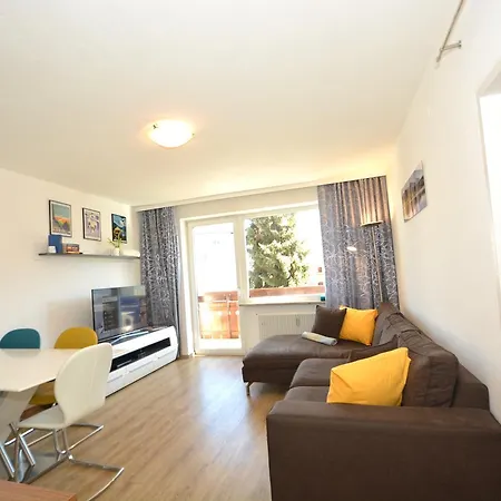 Apartment Areit One Family And Friends *