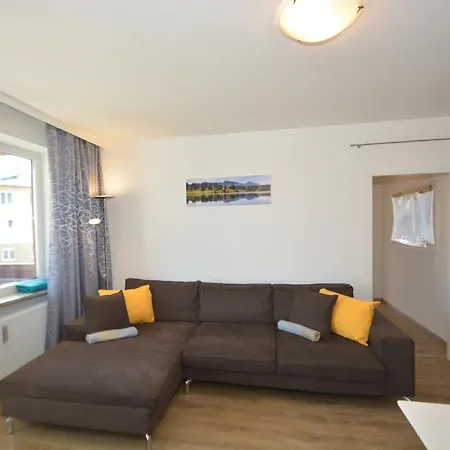 Apartment Areit One Family And Friends *